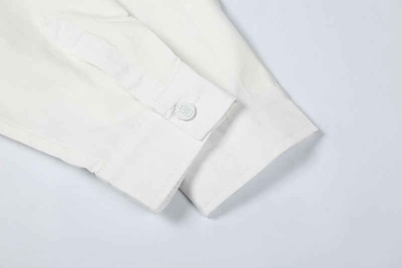 Styling view of Balenciaga luxury piece style No.104