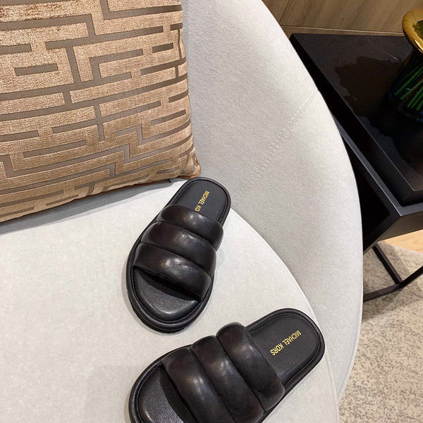 Balenciaga sandals Style 116 - sole and craftsmanship detail