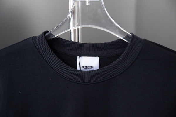 Back view of Burberry luxury piece style No.420