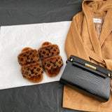 Styling view of Louis Vuitton luxury piece style No.158
