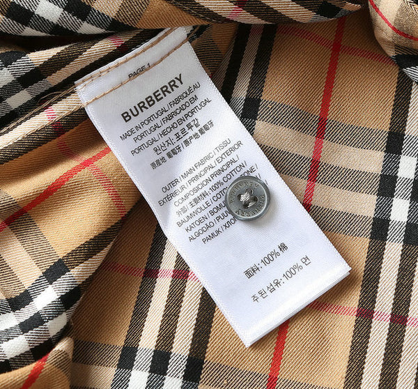Three-quarter angle view of Burberry luxury piece style No.575