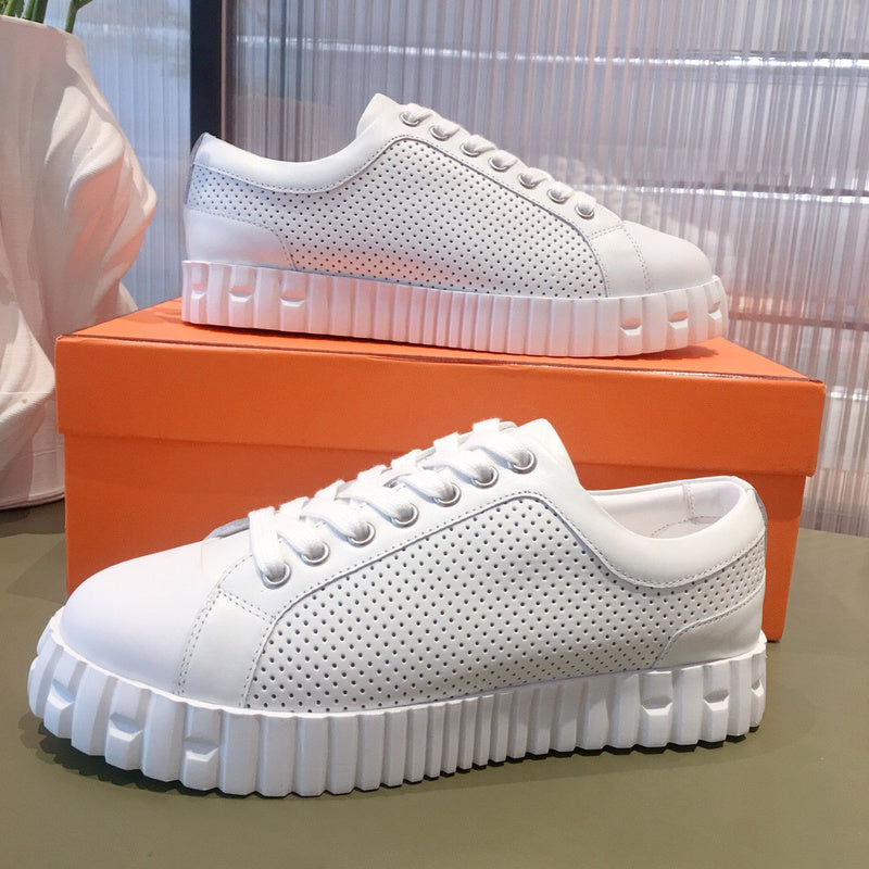 Hermes shoes Style 330 - full pair display