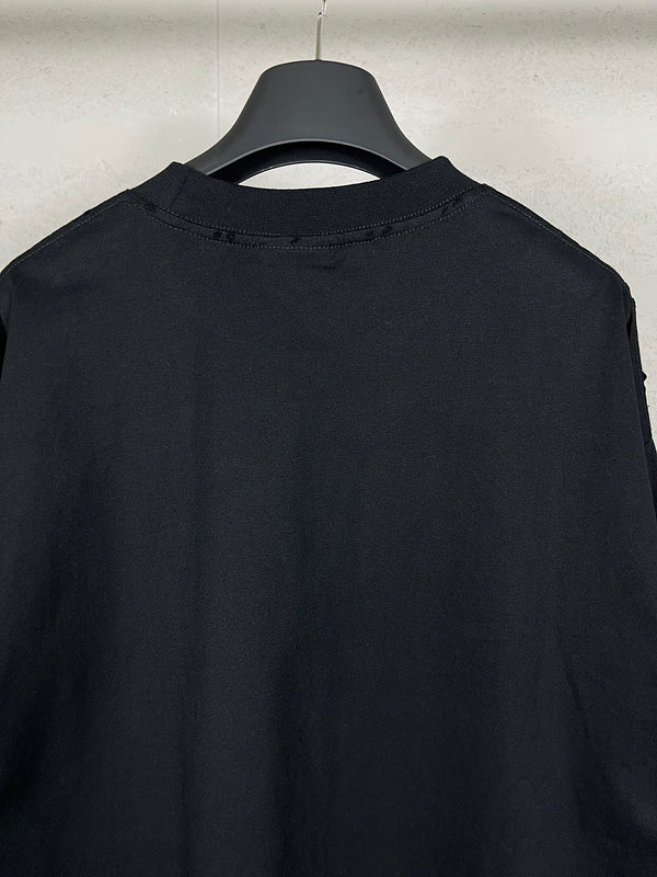Styling view of Balenciaga luxury piece style No.242