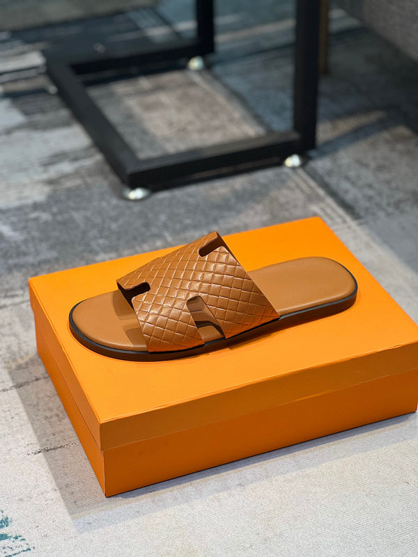 Hermes shoes Style 009 - top view showing design