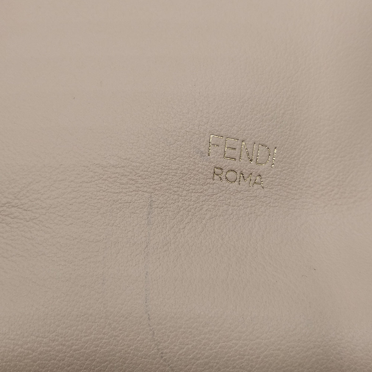 Grande premium bags detail and craftsmanship close-up