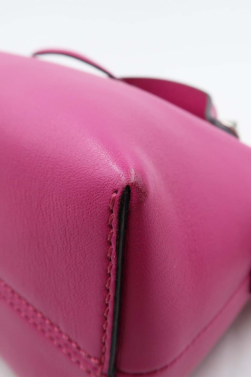 Mini premium bags detail and craftsmanship close-up