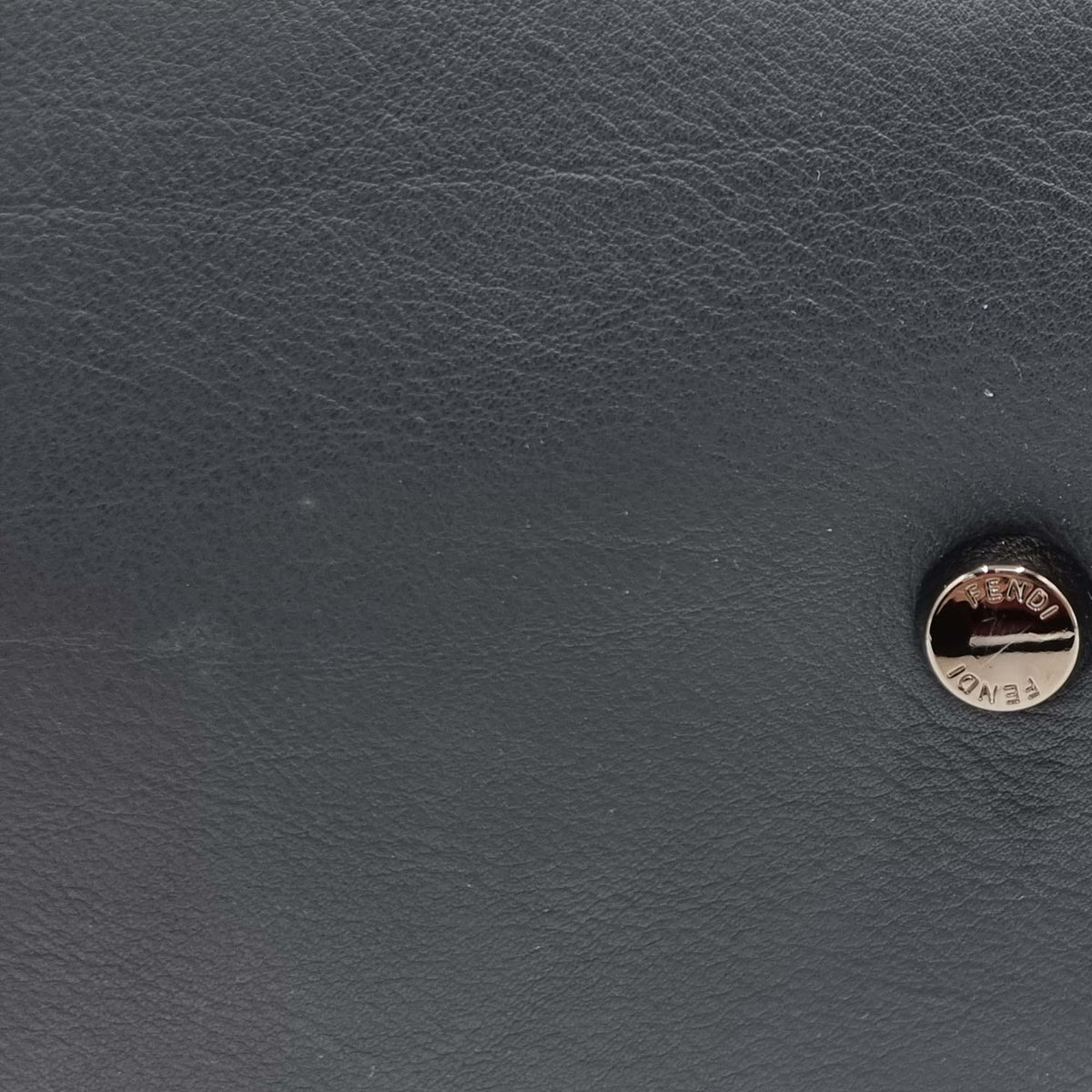 Peekaboo premium bags detail and craftsmanship close-up