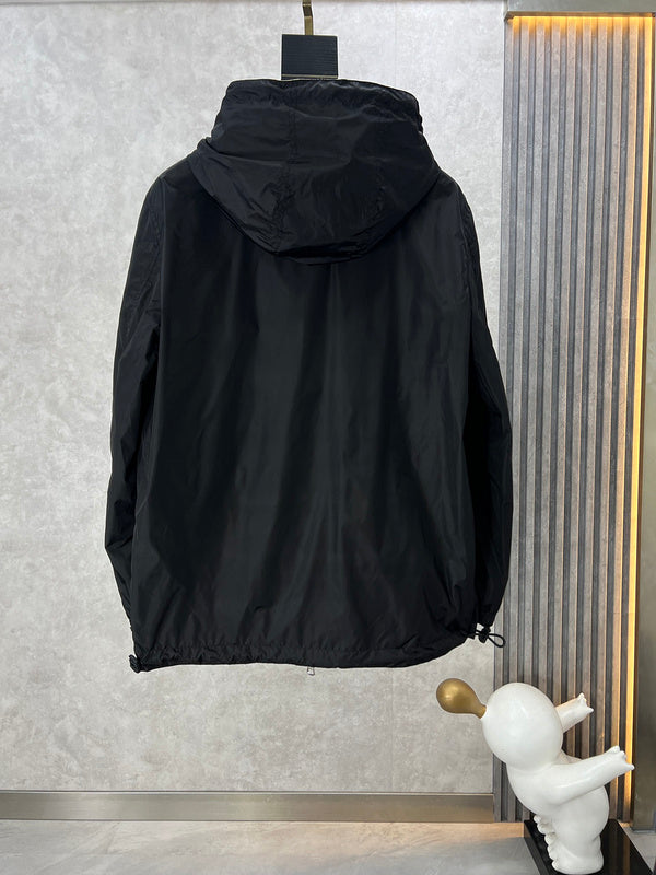 Side profile view of Burberry luxury piece style No.360