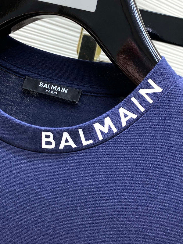 Three-quarter angle view of Balmain luxury piece style No.113