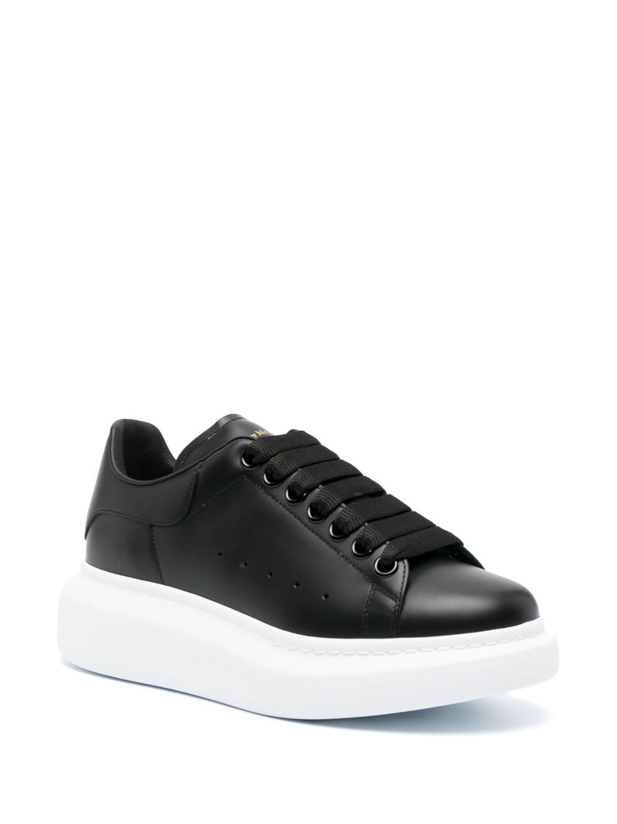Alexander McQueen Shoes? Alexander Mcqueen Women Oversize Sneakers Luxury Lifestyle Designer Footwear