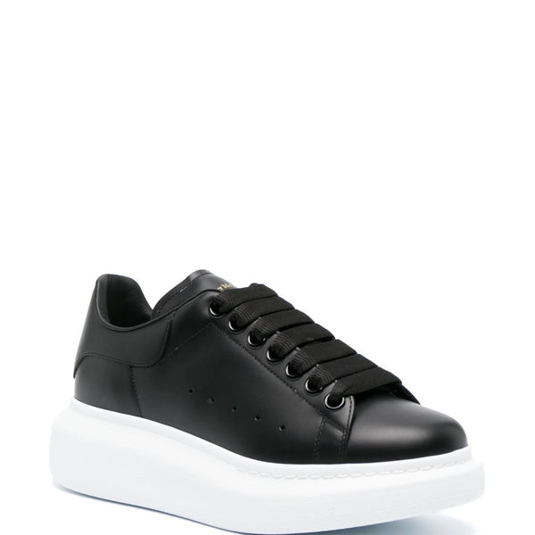 Alexander McQueen Shoes? Alexander Mcqueen Women Oversize Sneakers Luxury Lifestyle Designer Footwear