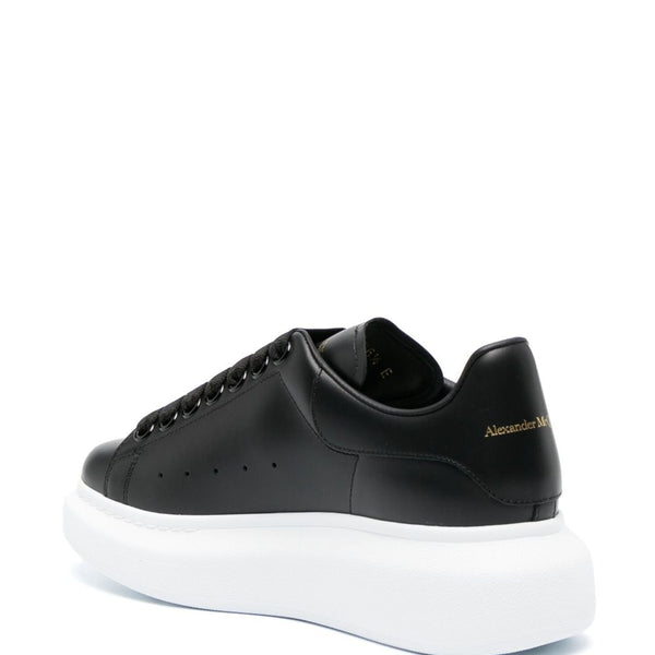 Alexander McQueen Shoes? Alexander Mcqueen Women Oversize Sneakers Luxury Lifestyle Designer Footwear