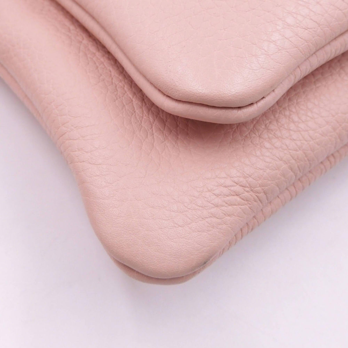 Gucci Bags? Gucci Blind For Love Crossbody Pink Premium Designer Shoulder Bag