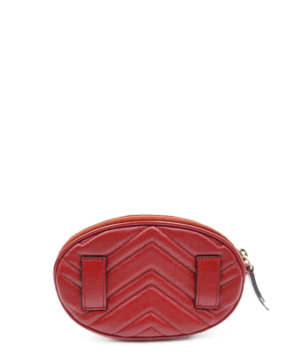 Close-up of GG bags hardware and fine stitching