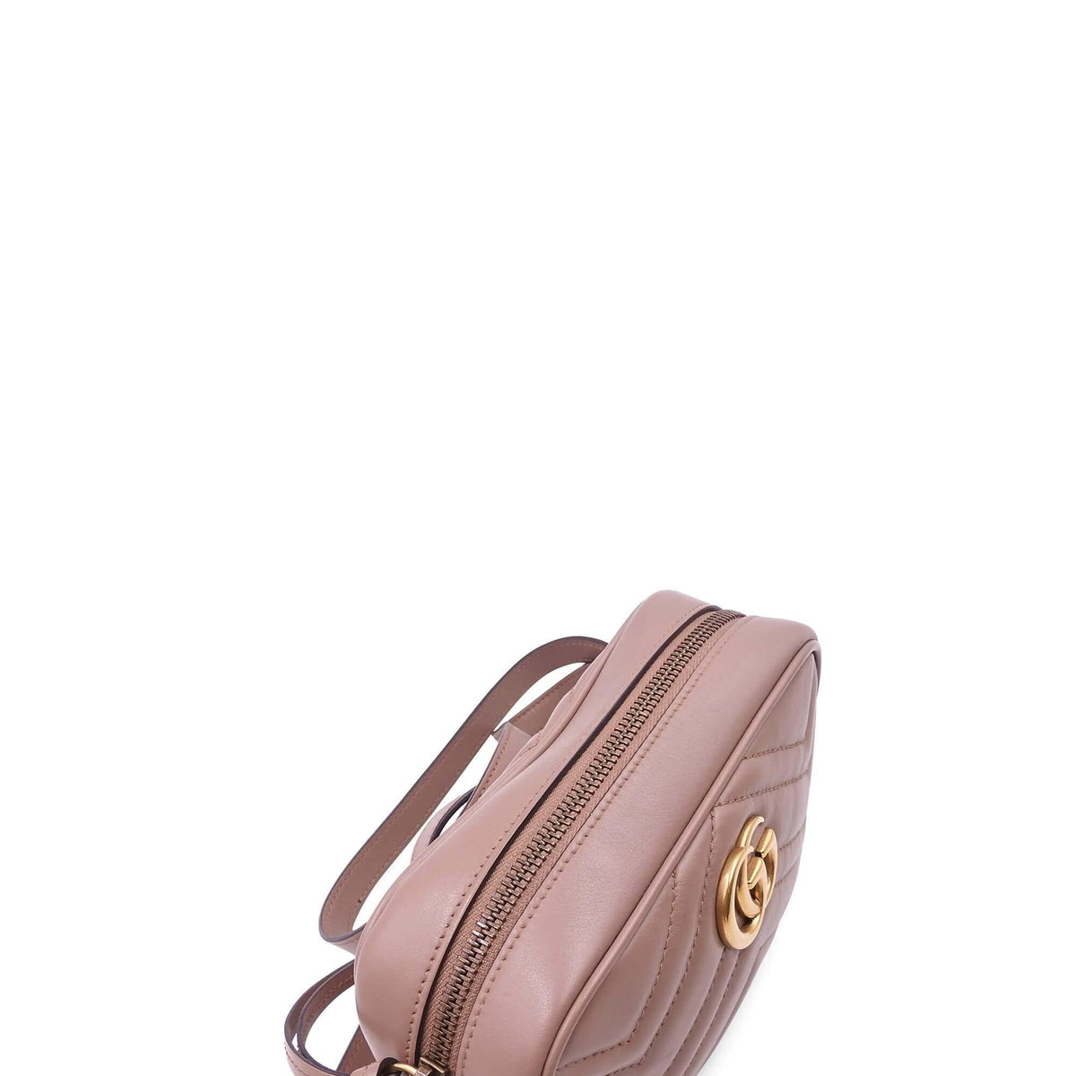 Close-up of GG bags hardware and fine stitching