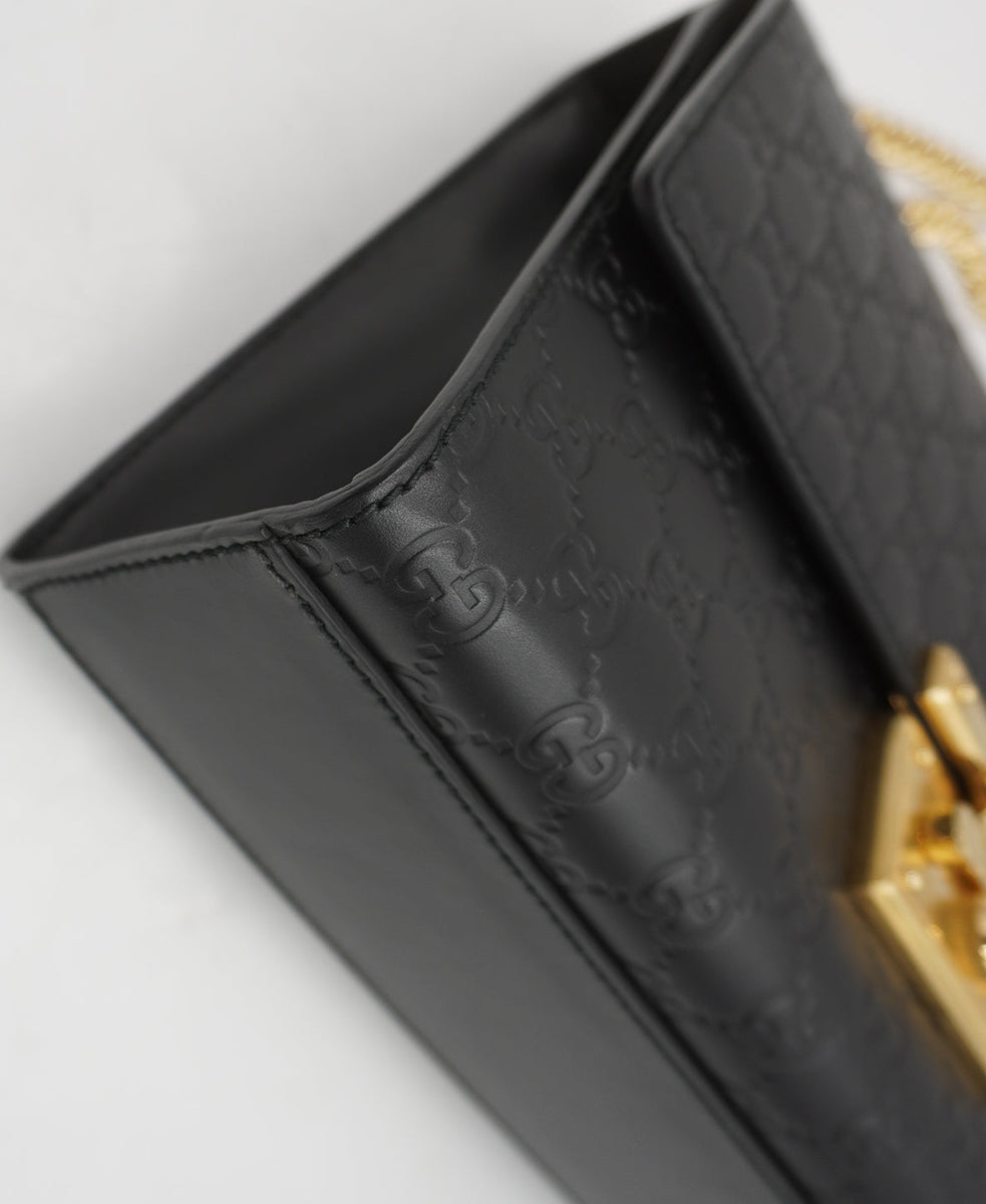 Close-up of GG bags hardware and fine stitching
