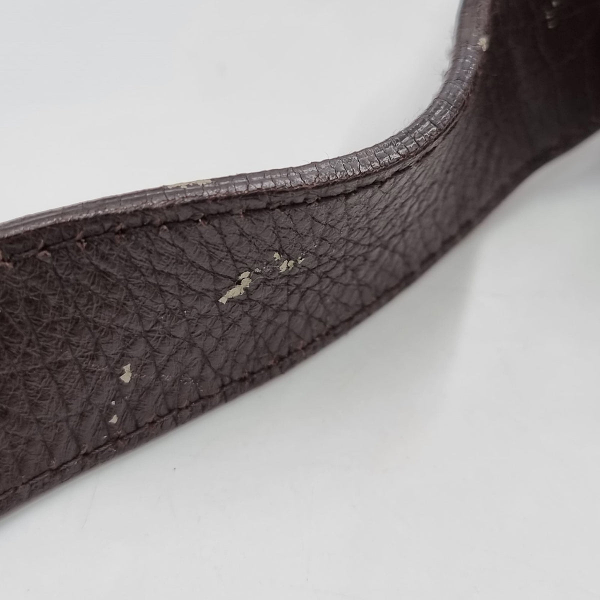 Close-up of GG bags hardware and fine stitching