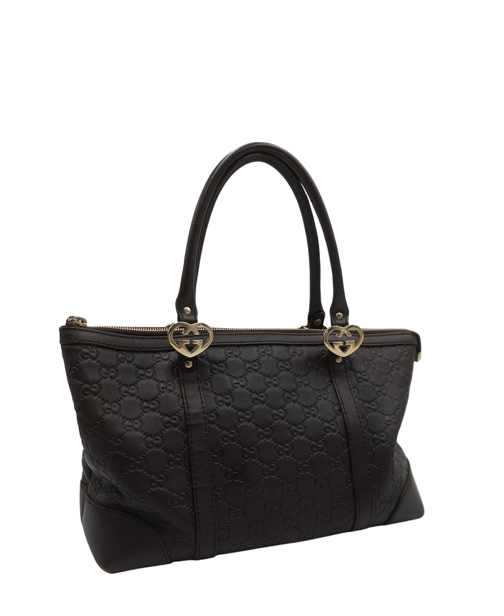 Gucci premium bags detail and craftsmanship close-up