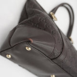 Close-up of Gucci bags hardware and fine stitching