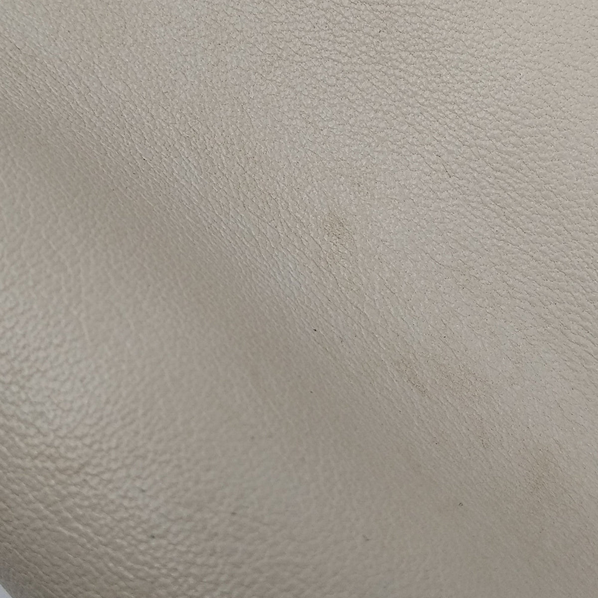 Interlocking premium bags detail and craftsmanship close-up