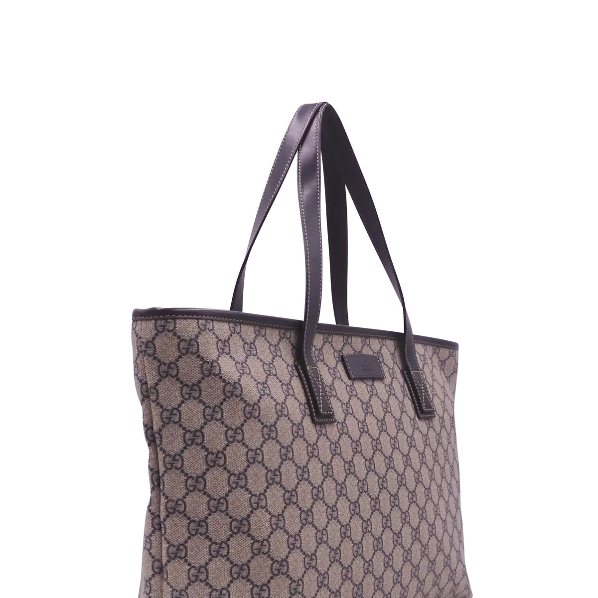 Close-up of Medium bags hardware and fine stitching