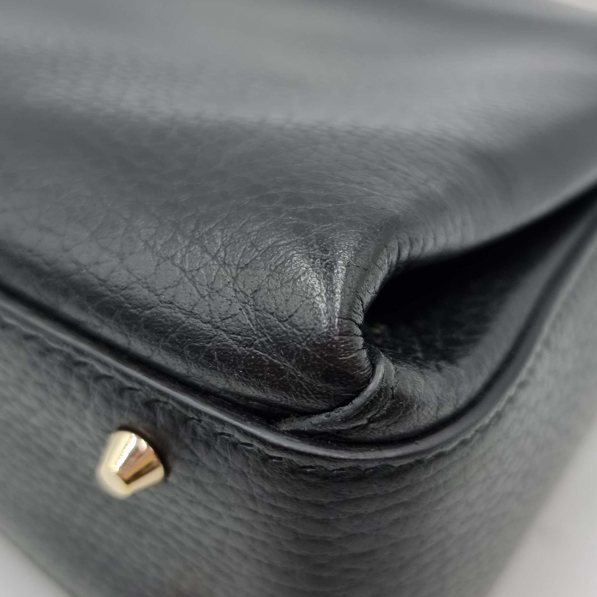 Interlocking bags side profile designer luxury fashion