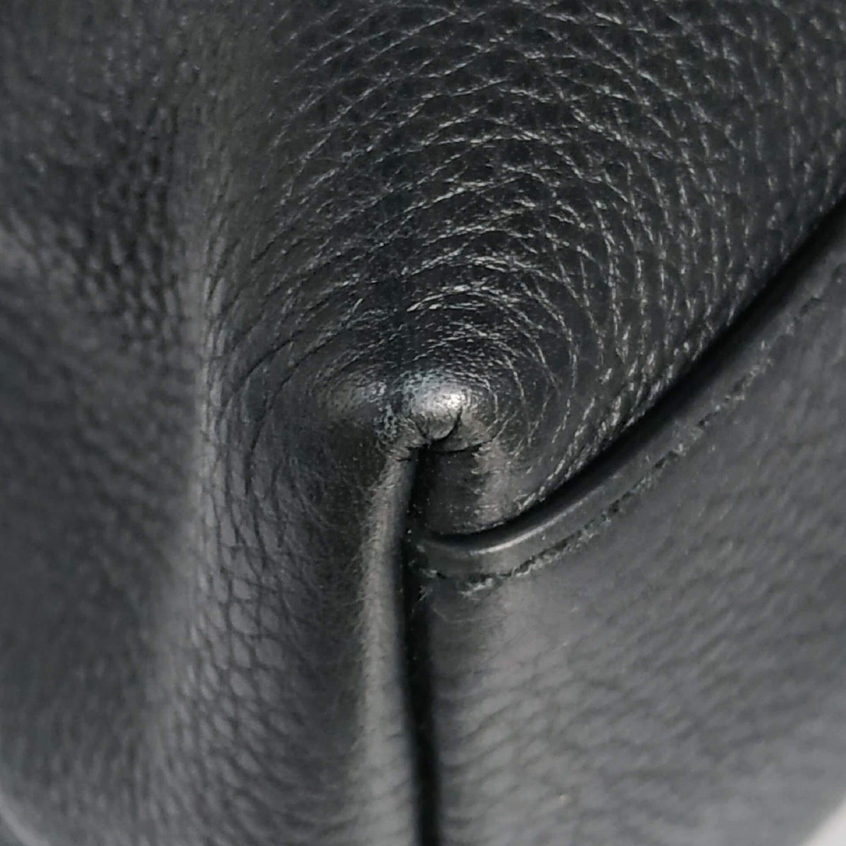 Medium premium bags detail and craftsmanship close-up