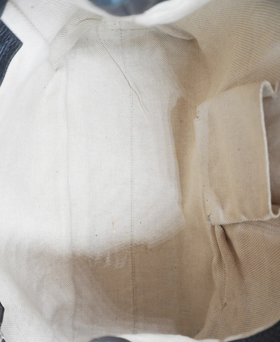 Medium bags lifestyle shot premium designer piece