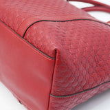 Close-up of Gucci bags hardware and fine stitching