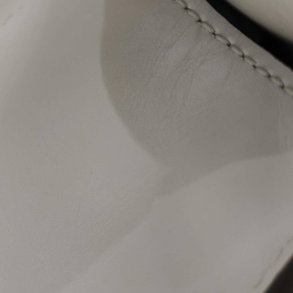 Mini premium bags detail and craftsmanship close-up