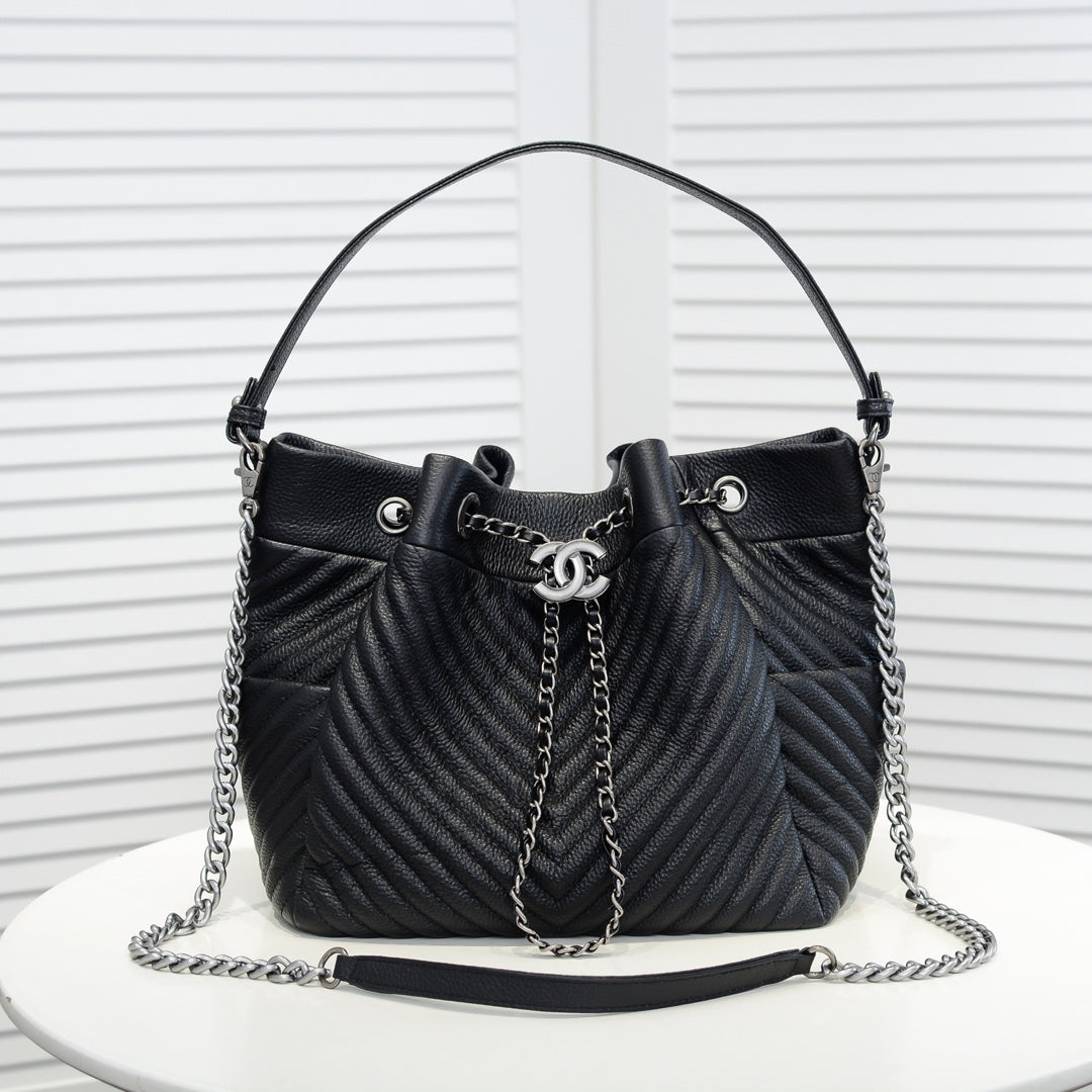 Bags- Elite Carryalls Elegant Everyday Designer Handbag