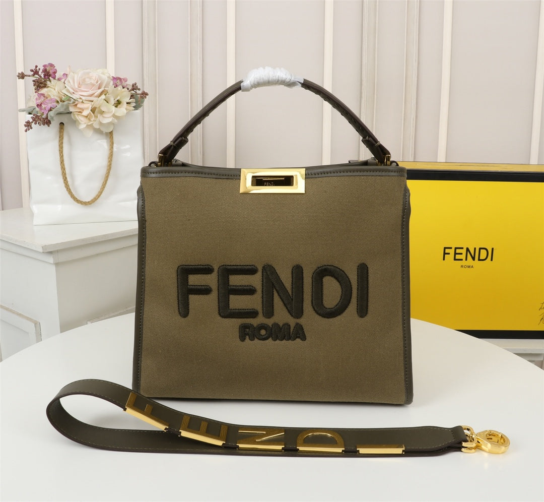 Bags- Elite Carryalls Elegant Everyday Designer Handbag