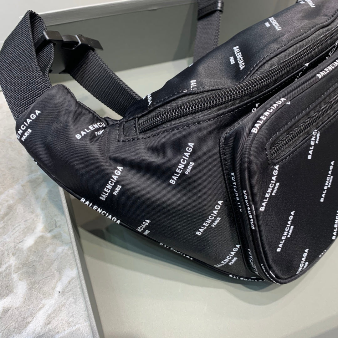 Bags- Elite Carryalls Elegant Everyday Designer Handbag