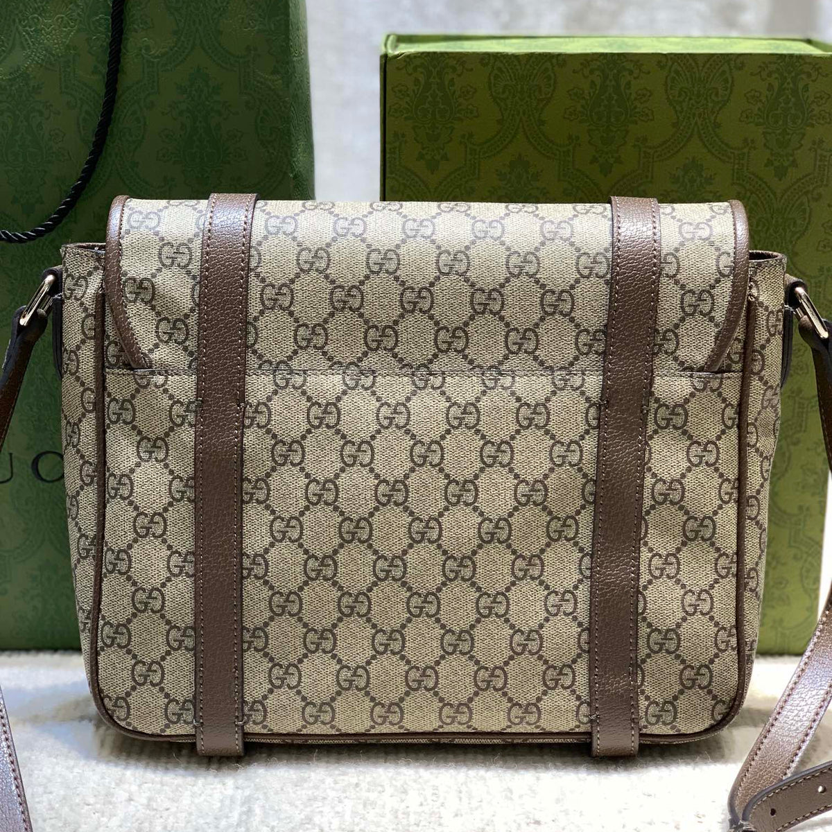 Bags- Elite Carryalls Luxury Designer Leather Handbag