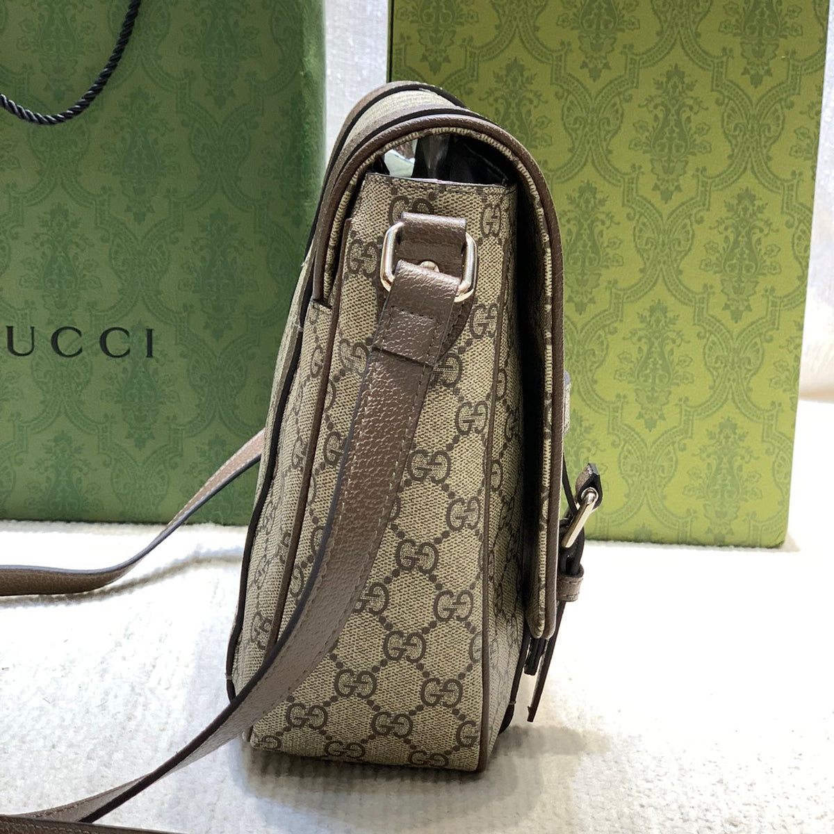 Bags- Elite Carryalls Luxury Designer Leather Handbag