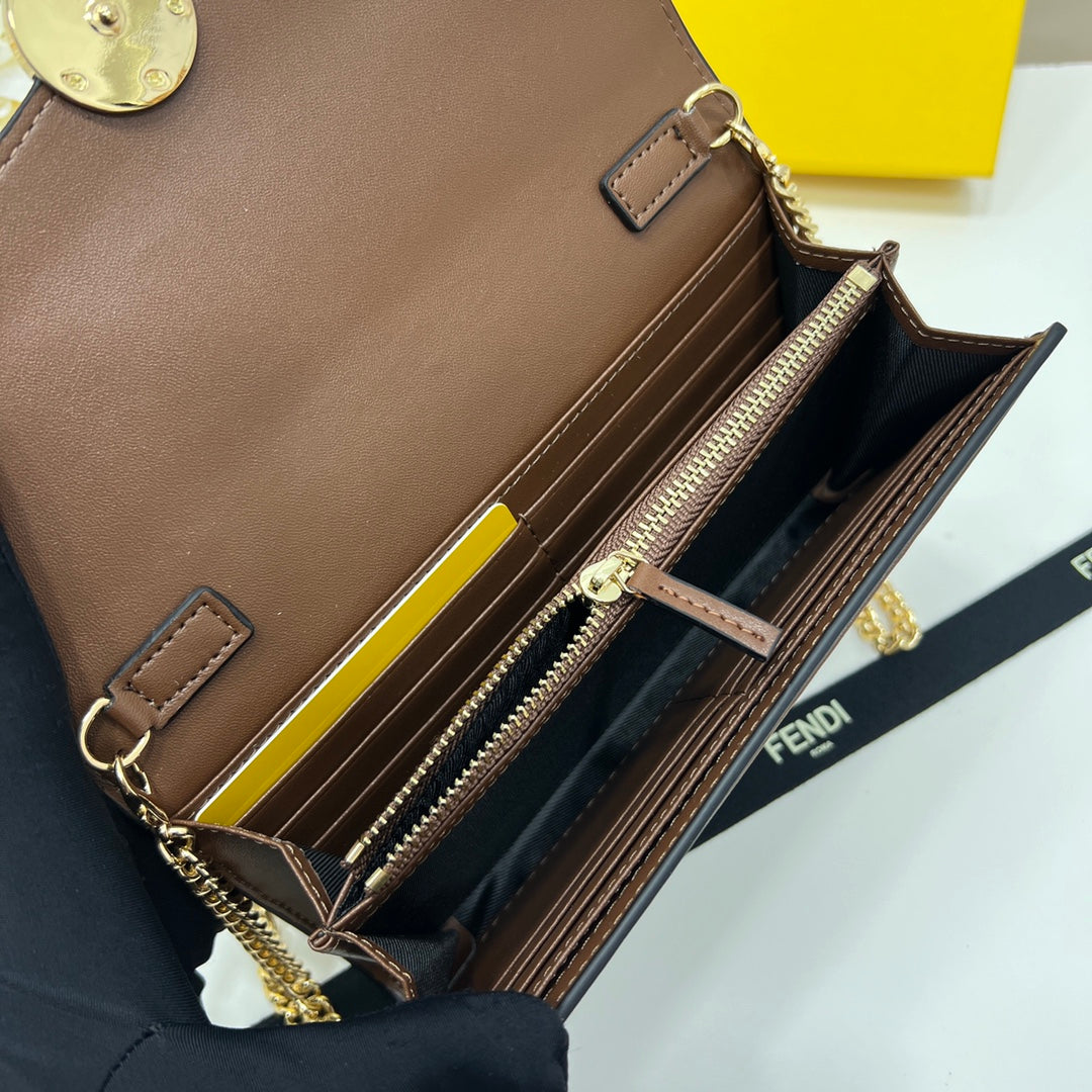 Bags- Elite Carryalls Luxury Designer Leather Handbag