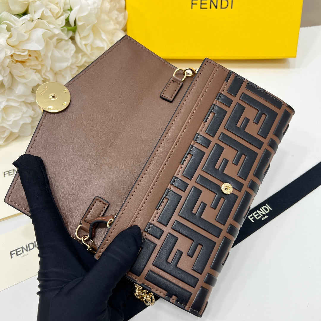 Bags- Elite Carryalls Luxury Designer Leather Handbag