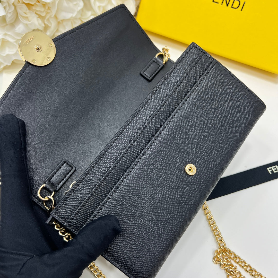 Bags- Elite Carryalls Luxury Designer Leather Handbag