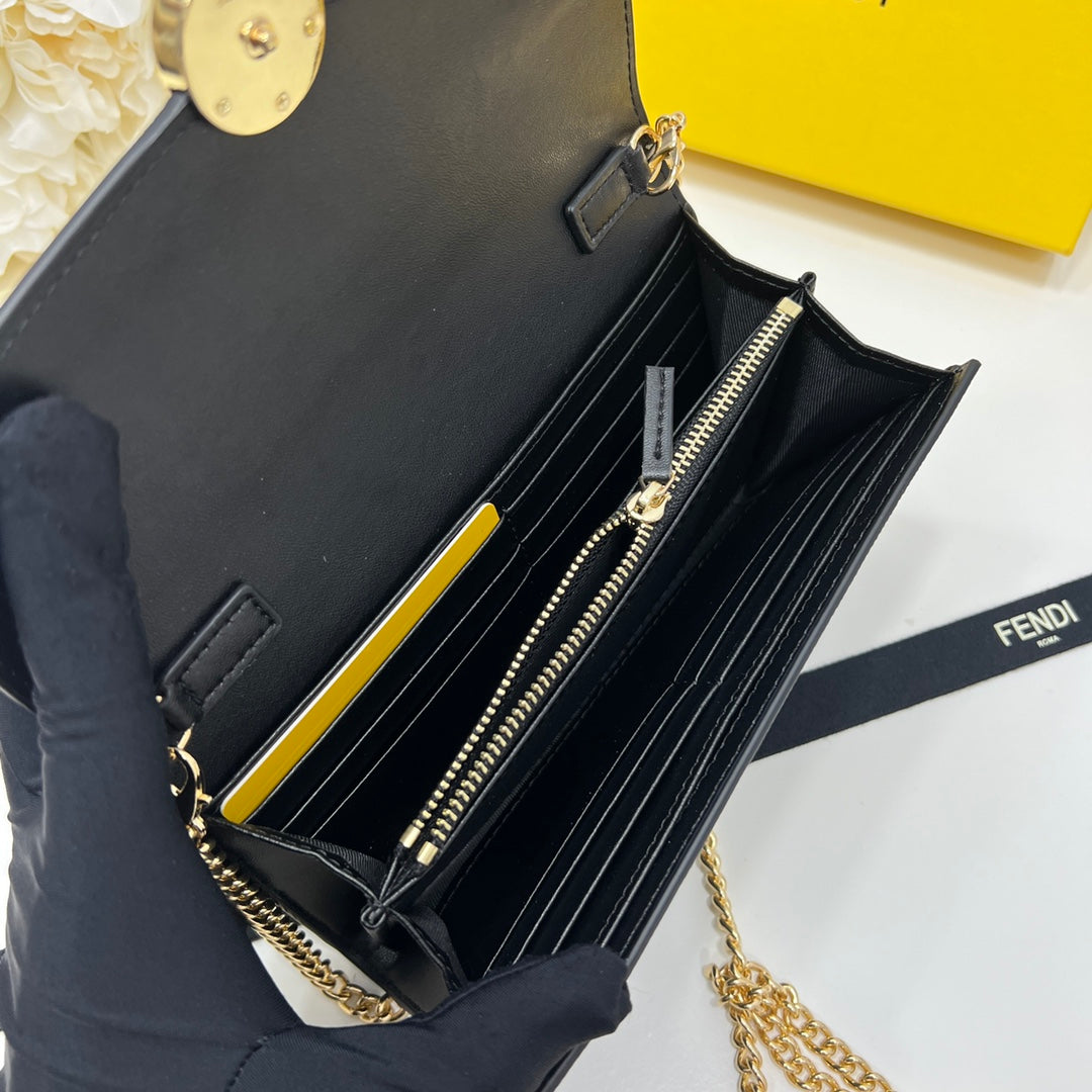 Bags- Elite Carryalls Luxury Designer Leather Handbag