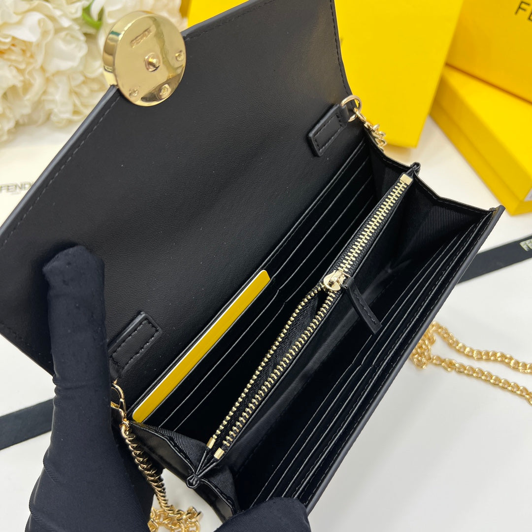 Bags- Elite Carryalls Luxury Designer Leather Handbag