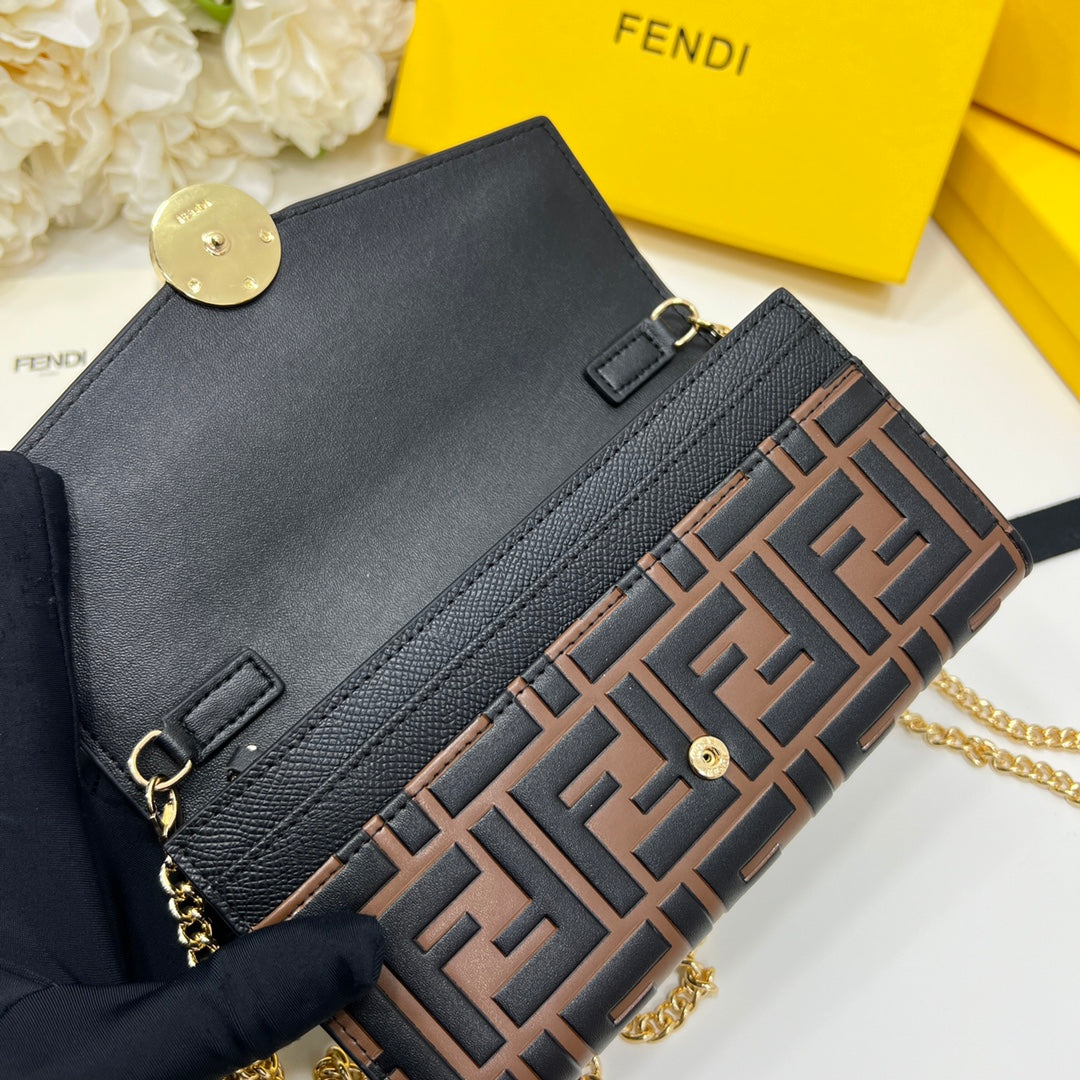 Bags- Elite Carryalls Luxury Designer Leather Handbag