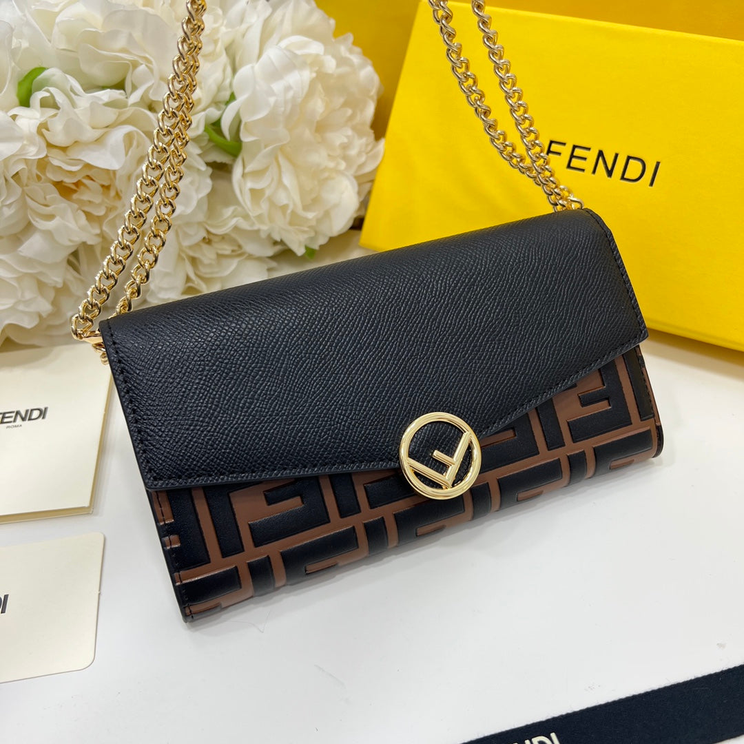 Bags- Elite Carryalls Luxury Designer Leather Handbag