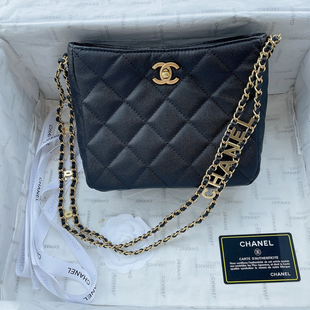 Bags- Elite Carryalls Premium Designer Shoulder Bag