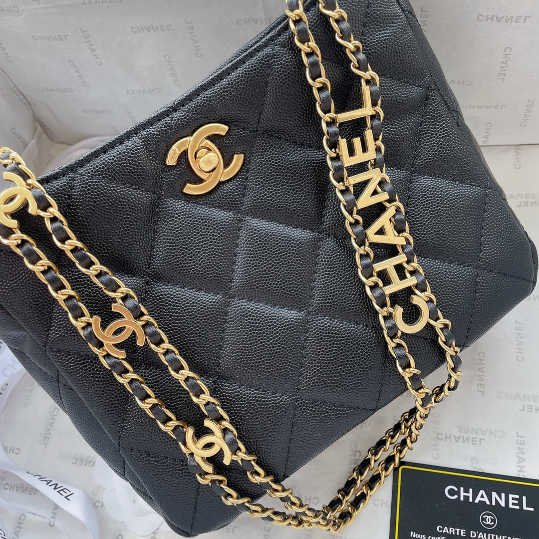 Bags- Elite Carryalls Premium Designer Shoulder Bag