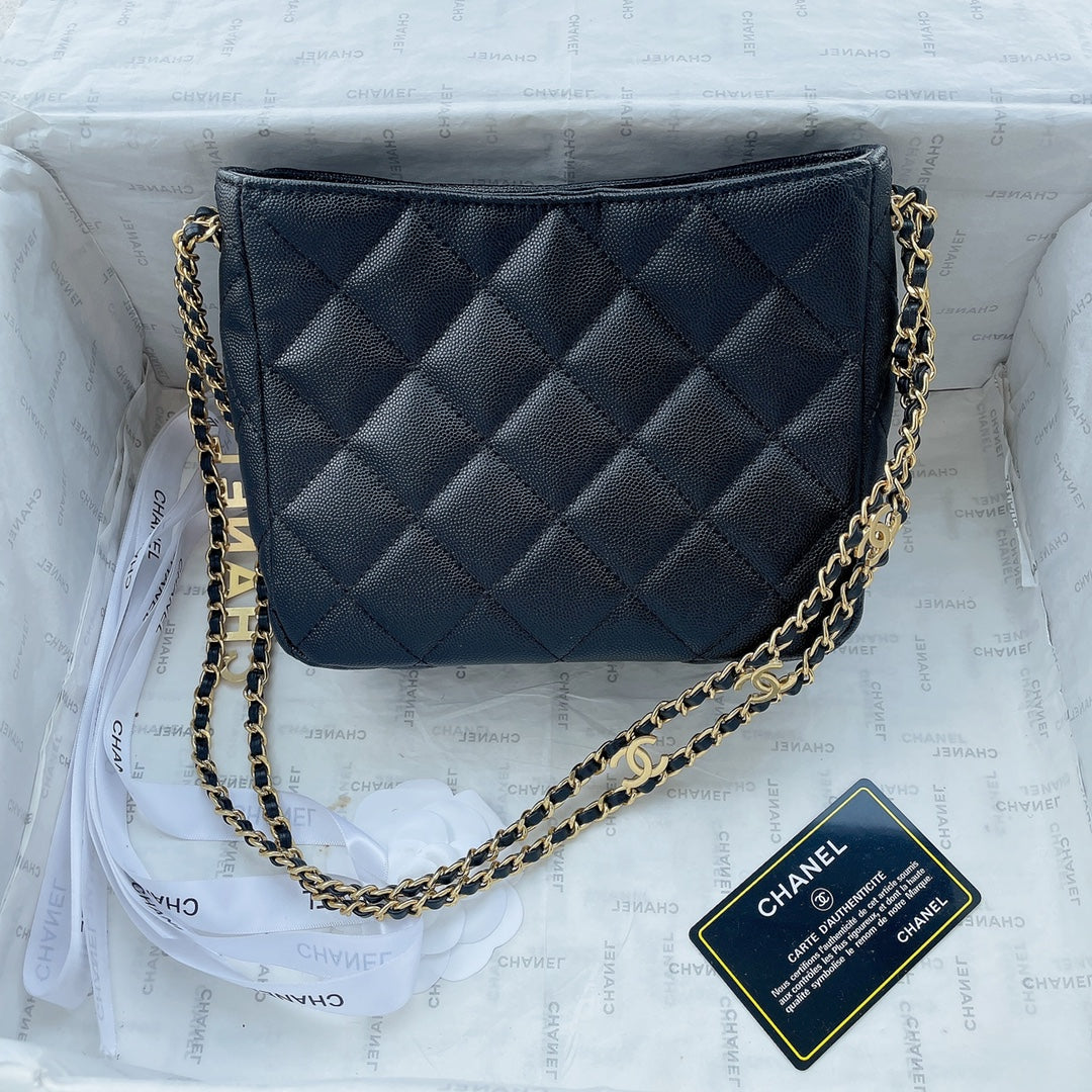 Bags- Elite Carryalls Premium Designer Shoulder Bag