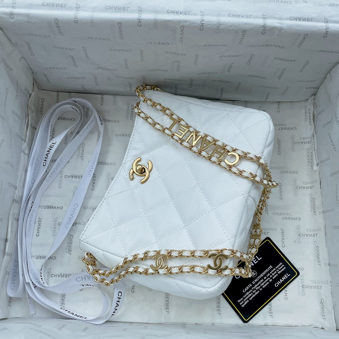 Bags- Elite Carryalls Luxury Designer Leather Handbag