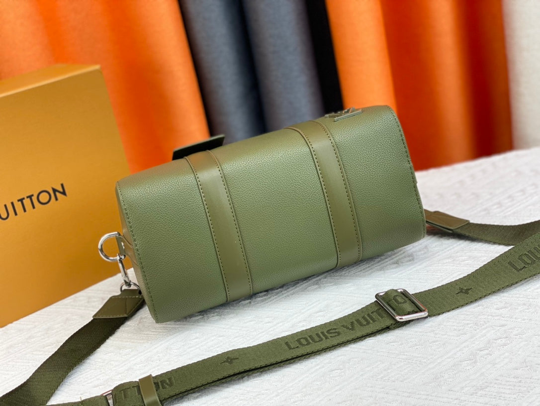 Bags- Elite Carryalls Luxury Designer Leather Handbag