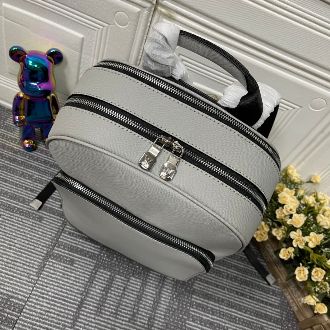 Bags- Elite Carryalls Elegant Everyday Designer Handbag