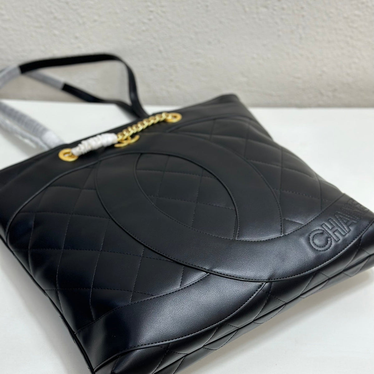 Bags- Elite Carryalls Premium Designer Shoulder Bag