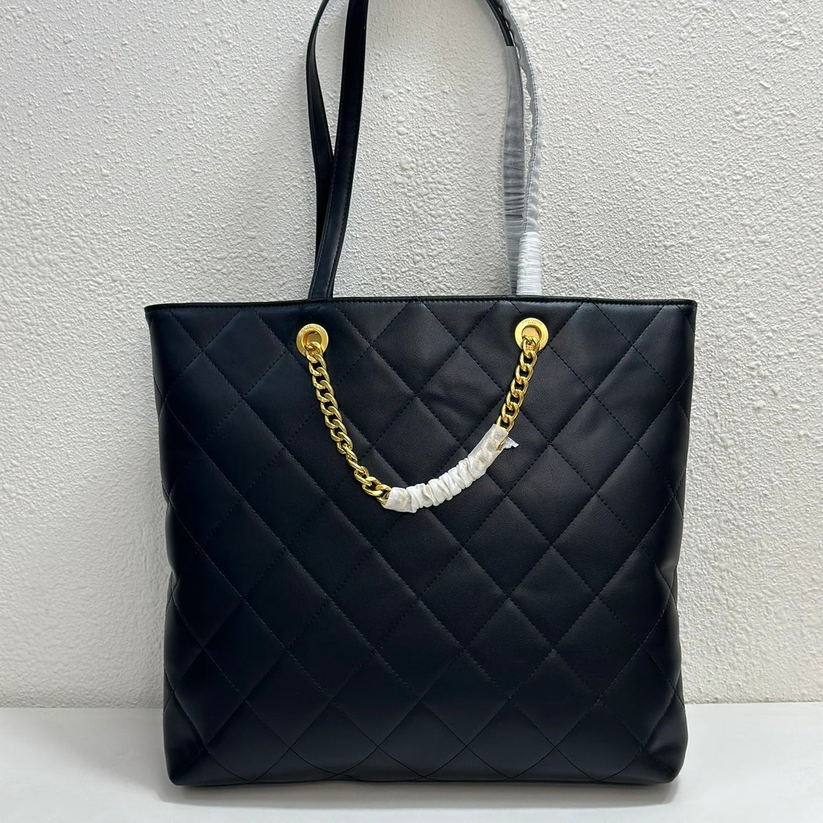 Bags- Elite Carryalls Premium Designer Shoulder Bag